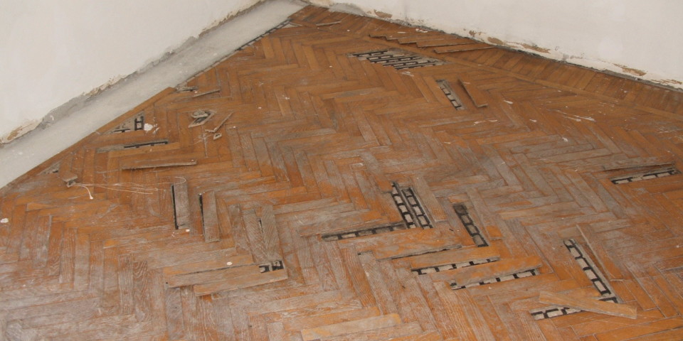 Scunzani pavimenti in legno dal 1960 a modena – parquet, fornitura ... Levigatura pavimenti in legno